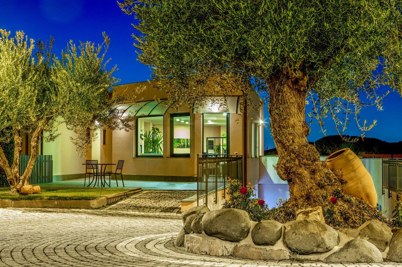 Residence Poggio Degli Ulivi Frascati Zewnętrze zdjęcie